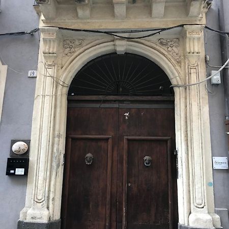 Erasmo 19 Luxury Home 卡塔尼亚 外观 照片